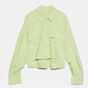 Zara apple green poplin shirt
with pockets